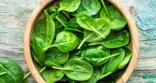 12 Buah dan Sayur dengan Pestisida Tinggi & Cara Aman Konsumsi