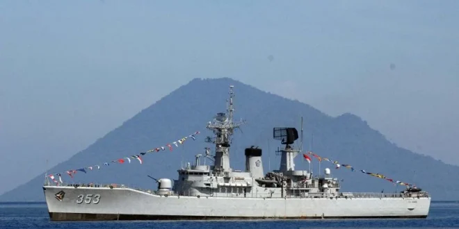 Analisis Terbaru: Kapal Perang NATO Siaga Cegah Trump Caplok Greenland