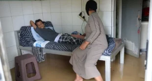 Banjir Genangi Klinik Tradisional Serang, Pasien Terjebak Darurat