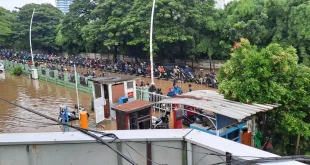 Banjir Jakarta Pagi Ini: 28 RT dan 6 Jalan Terendam Parah