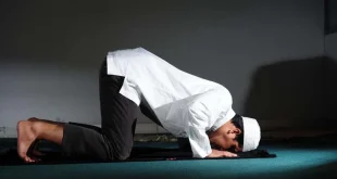 Cara Menjaga Kekhusyukan Ibadah dalam Keramaian dan Gangguan