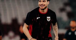 Kevin Diks Debut dan Cetak Gol di Bundesliga Bersama Borussia