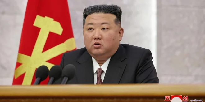Pekerja Pabrik Korut Walk Out Saat Pidato Kim Jong Un