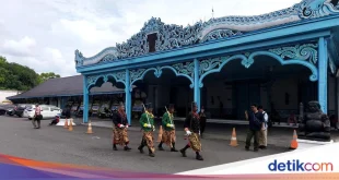 Pemerintah Tegaskan Sikap Soal Dualisme Kepemimpinan Keraton Solo
