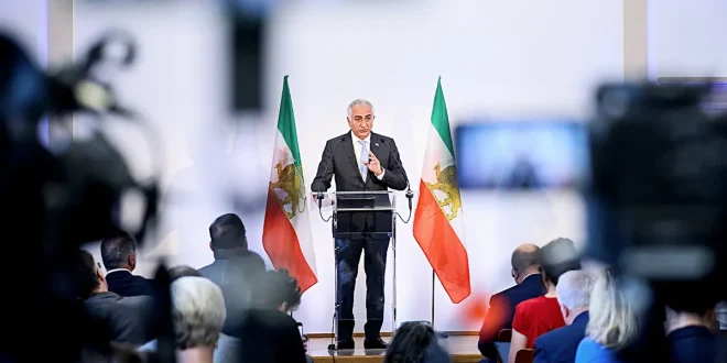 Reza Pahlavi Serukan Demonstran Rebut Kota Iran Kini