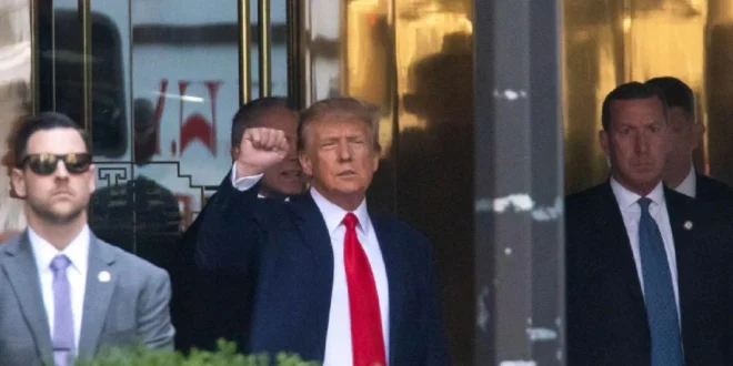 Trump Kerahkan 1500 Tentara Redam Demonstrasi di Minnesota